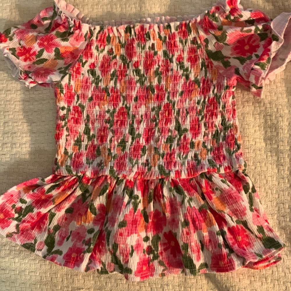 Size 5 ruffle top
